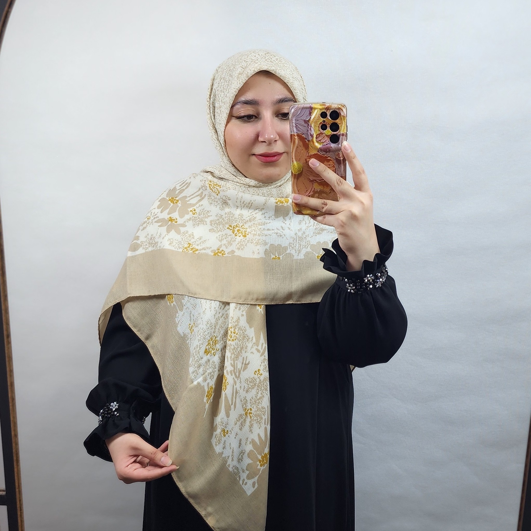 روسری سیااسکارف وارداتی طرح حاشیه گل
