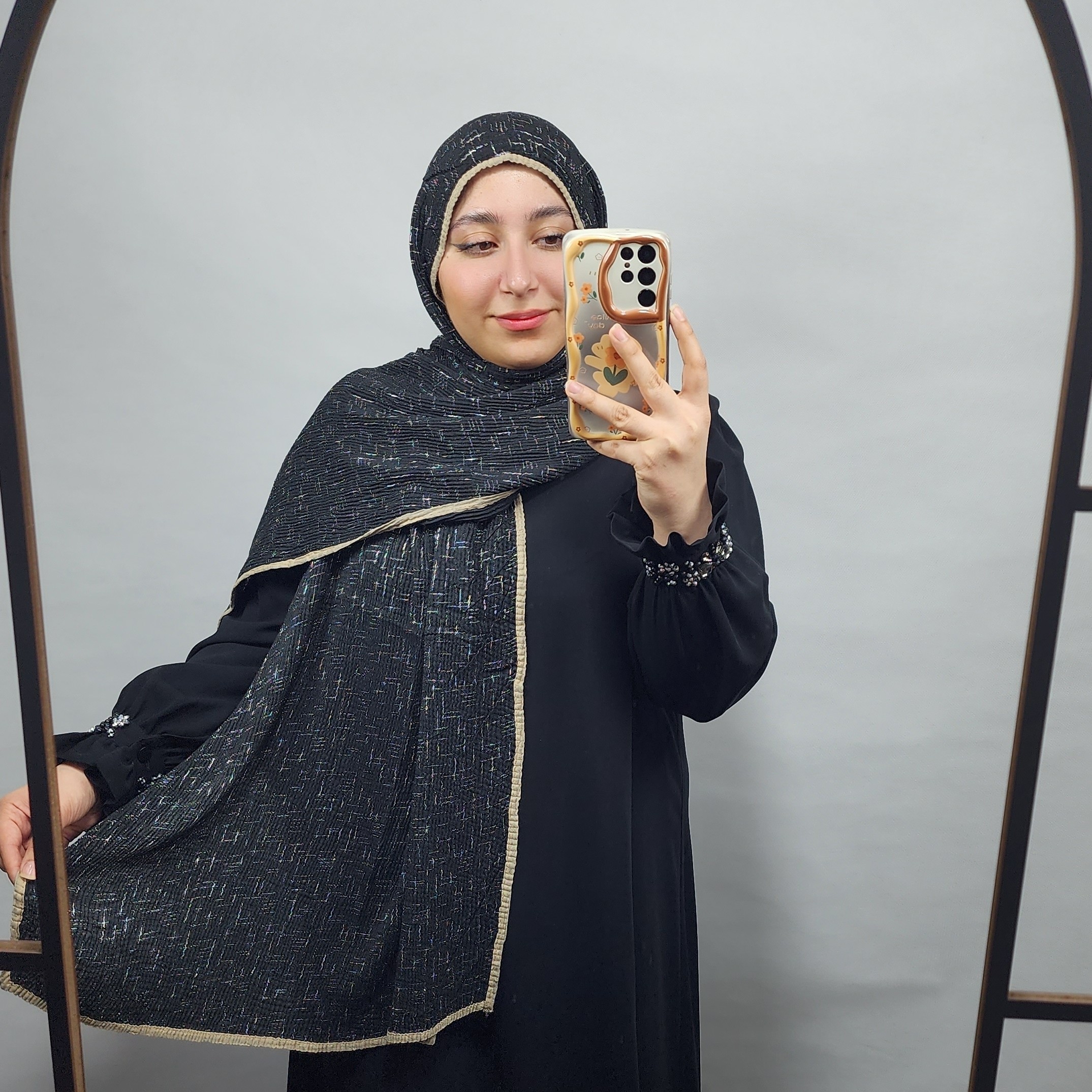 شال مشکی پلیسه پاییزی نقره کوب