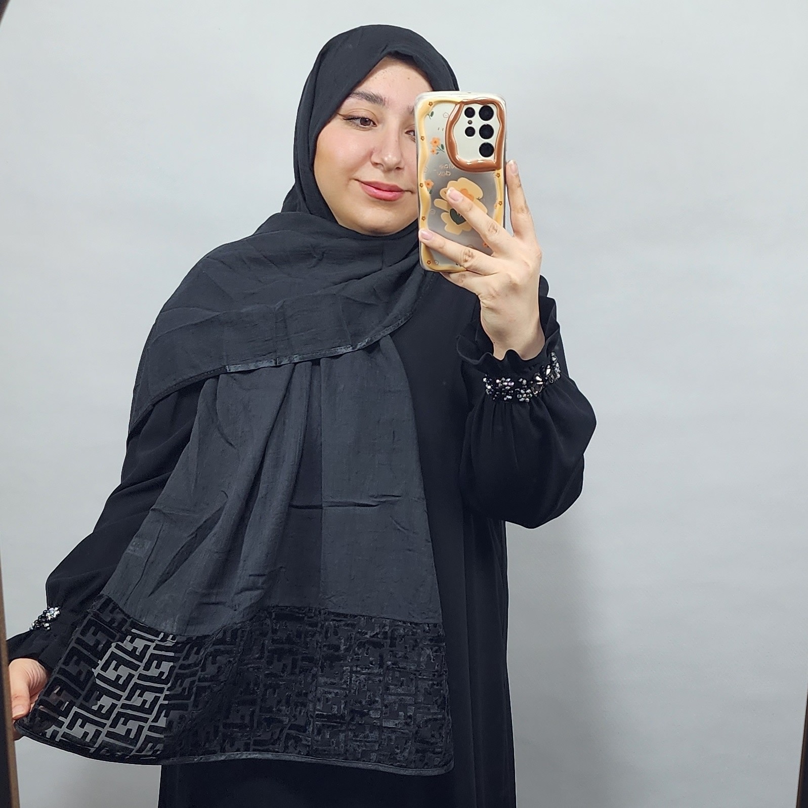 شال مشکی نخ کتان دستک کارشده