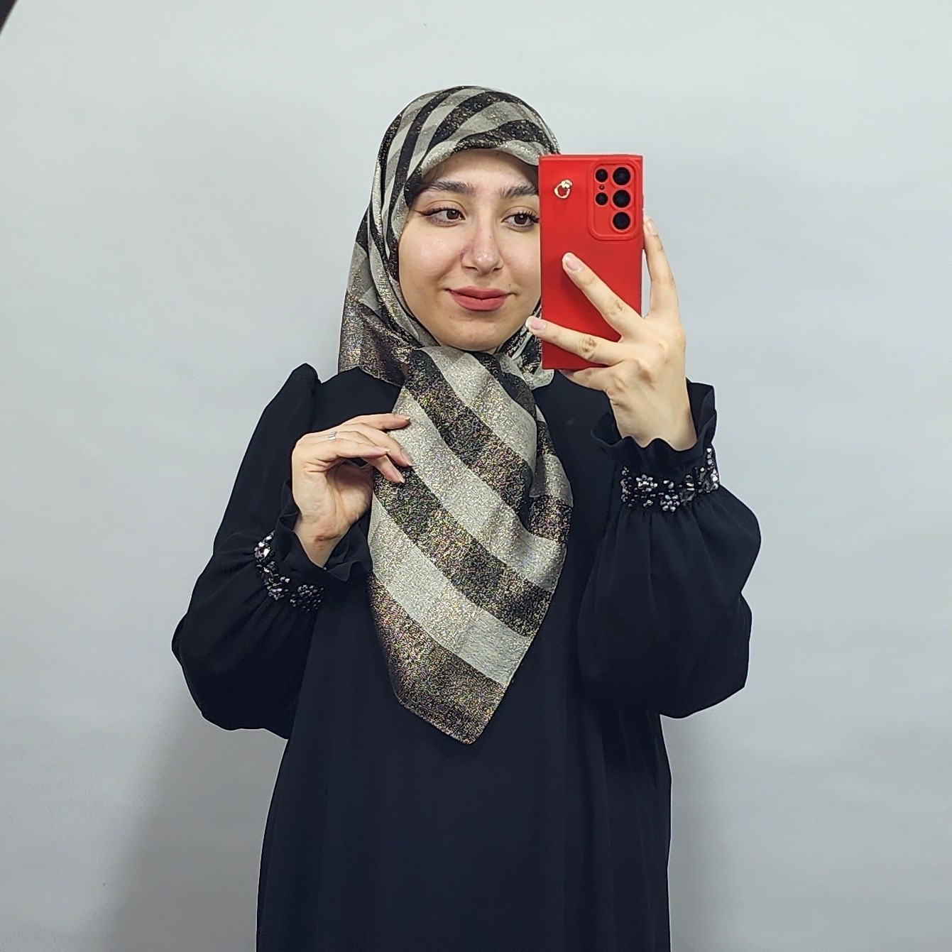 روسری نخ ابریشم ویسکوز فول لمه وارداتی قواره 90